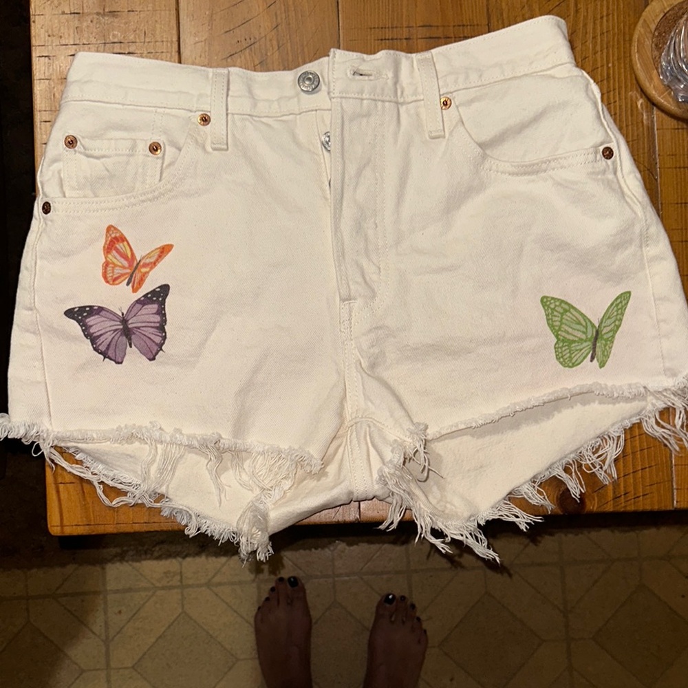 Levi's White Jean Shorts with Butterfly Embroidery